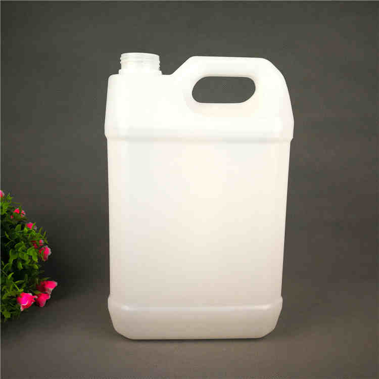 马鞍山 食品堆码塑料桶 MC-40L尿素加药桶 带盖方形尿素桶 雅静塑料