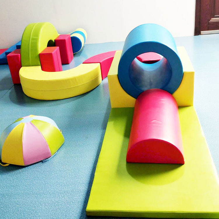 软包儿童感统训练器材 厂家供应 儿童玩具趣味活动器材 儿童软式器材厂家