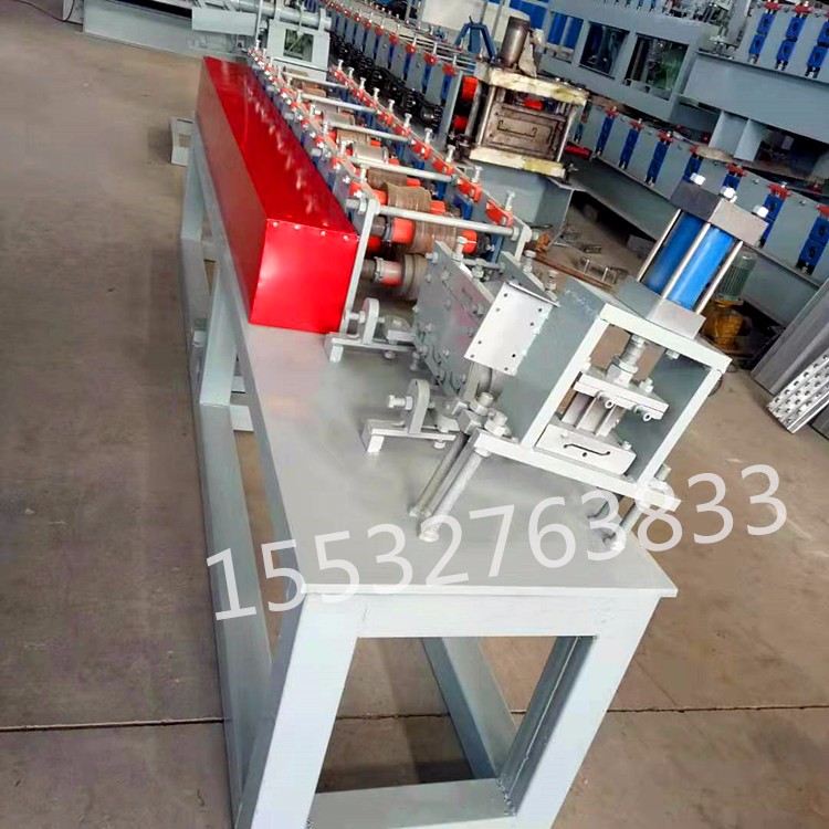 锌钢叶片机生产线 成都定制 65型叶片成型机 通风锌钢百叶窗机器