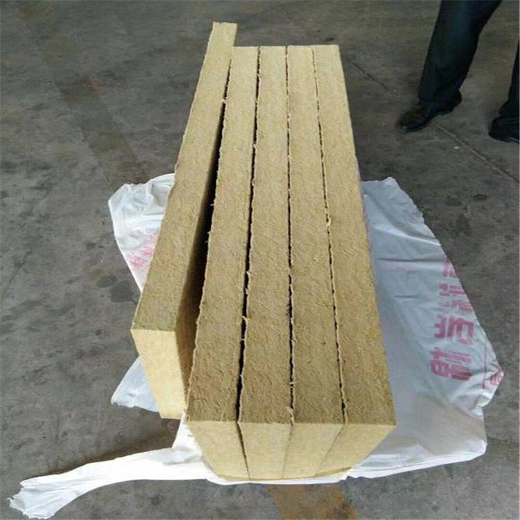 岩棉板经销商加工 铝箔贴面岩棉保温板 复合岩棉板 按需生产