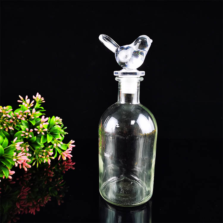 供应 玻璃瓶塞子 瓶盖硅胶塞 欢迎来电咨询 异形玻璃瓶塞